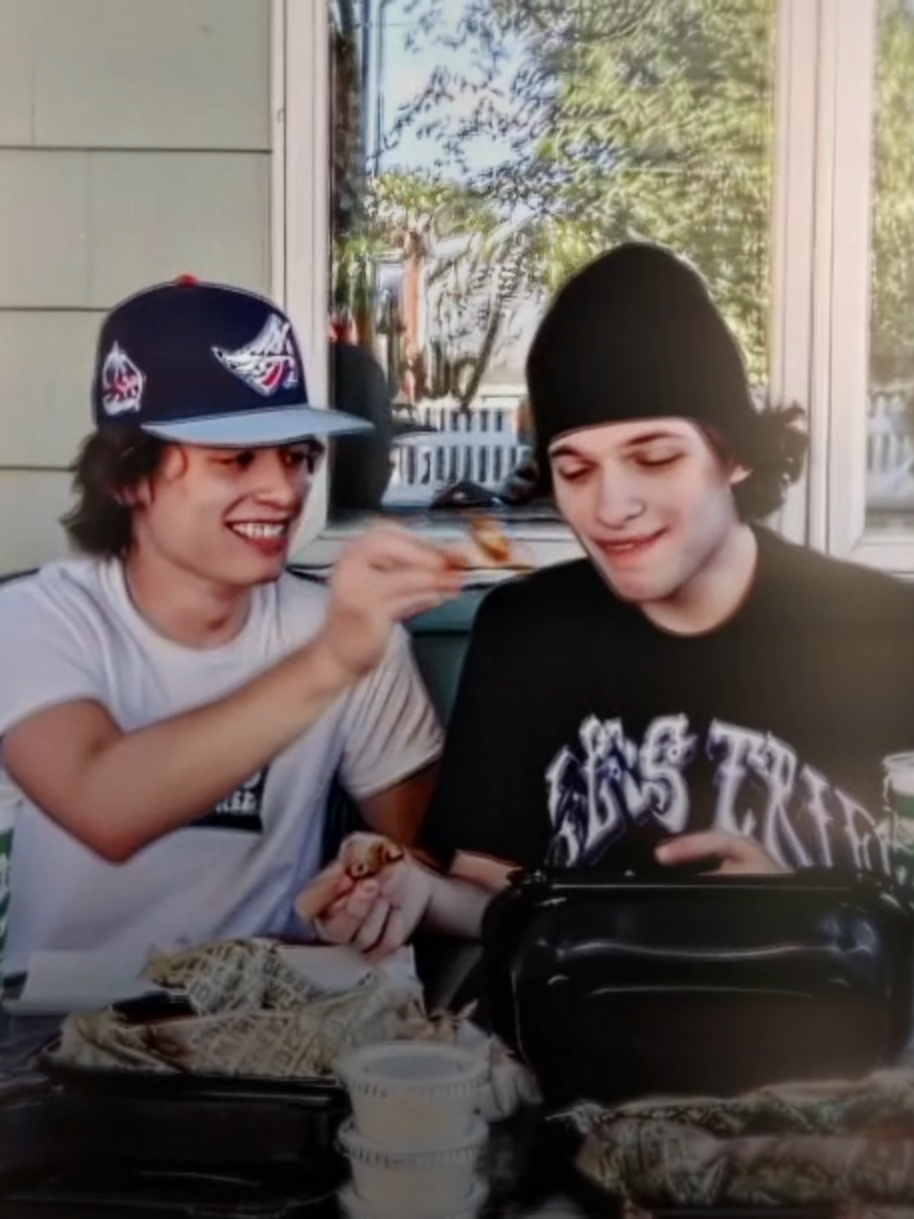 happy birthday to nate today! #sturniolotriplets #sturniolotripletsedit #natedoe #nathandoe @christophersturniolo @mattsturniolo @nicolassturniolo