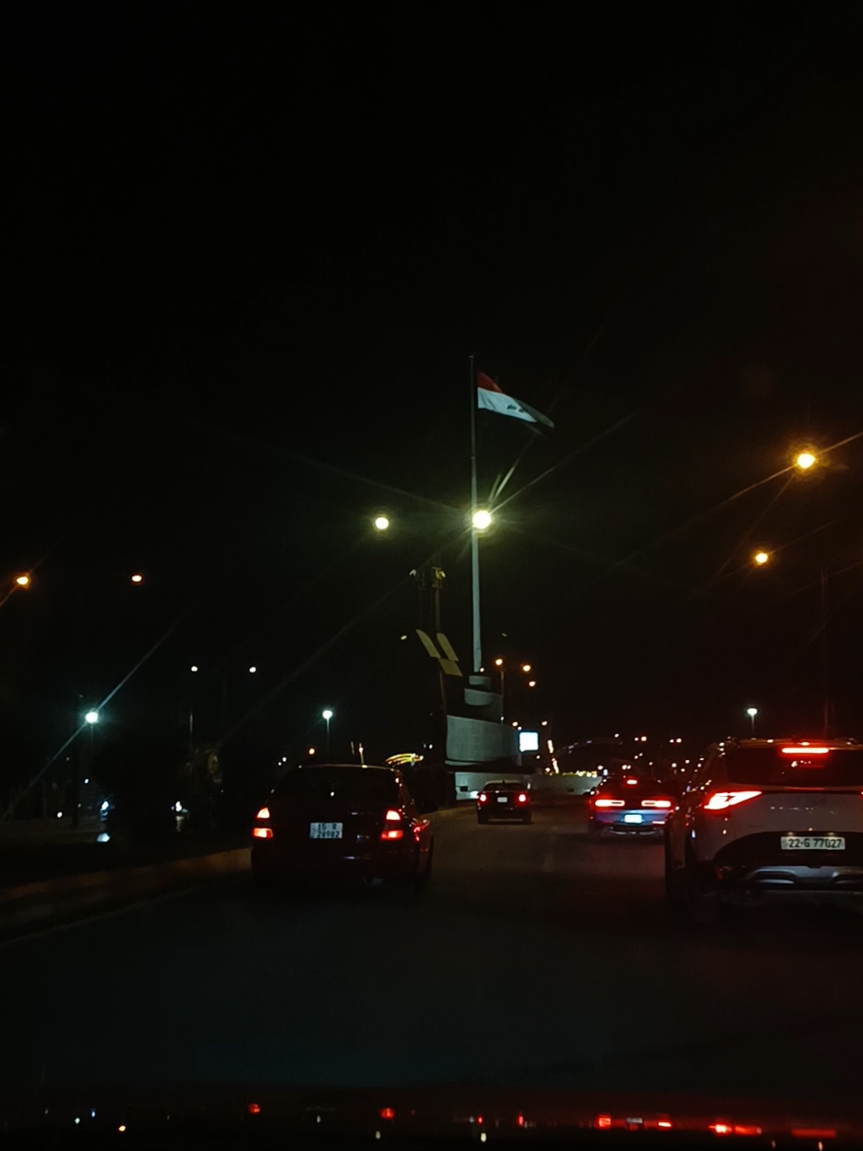 #محمد_نجم_اكعد #تصويري #الفلوجة_الانبار #الفلوجة #ليل #شوارع #علم_العراق 