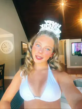 Officially 13yuhhhhhh#birthdaytyyt## #fyppppppppppppppppppppppp #fypシ #blueeyes #blowthisup 