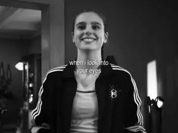 #lynnloud —  gay for this woman who doesn't know i exist 👅#annakafourneret#annakafourneretedit #wlw 