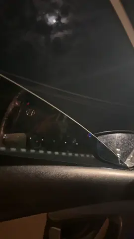 #القمر #قمرا #مسرا #الليل #بندر_بن_عوير #اكسبلور #foryou #cya #🚶🏻‍♂️ 