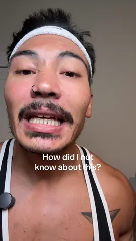 I wish I knew about this sooner! #tiktokshopcreatorpicks #fyp #viral #tiktokshopbacktoschool #pimplepatch #skincare #hydrocolloid 