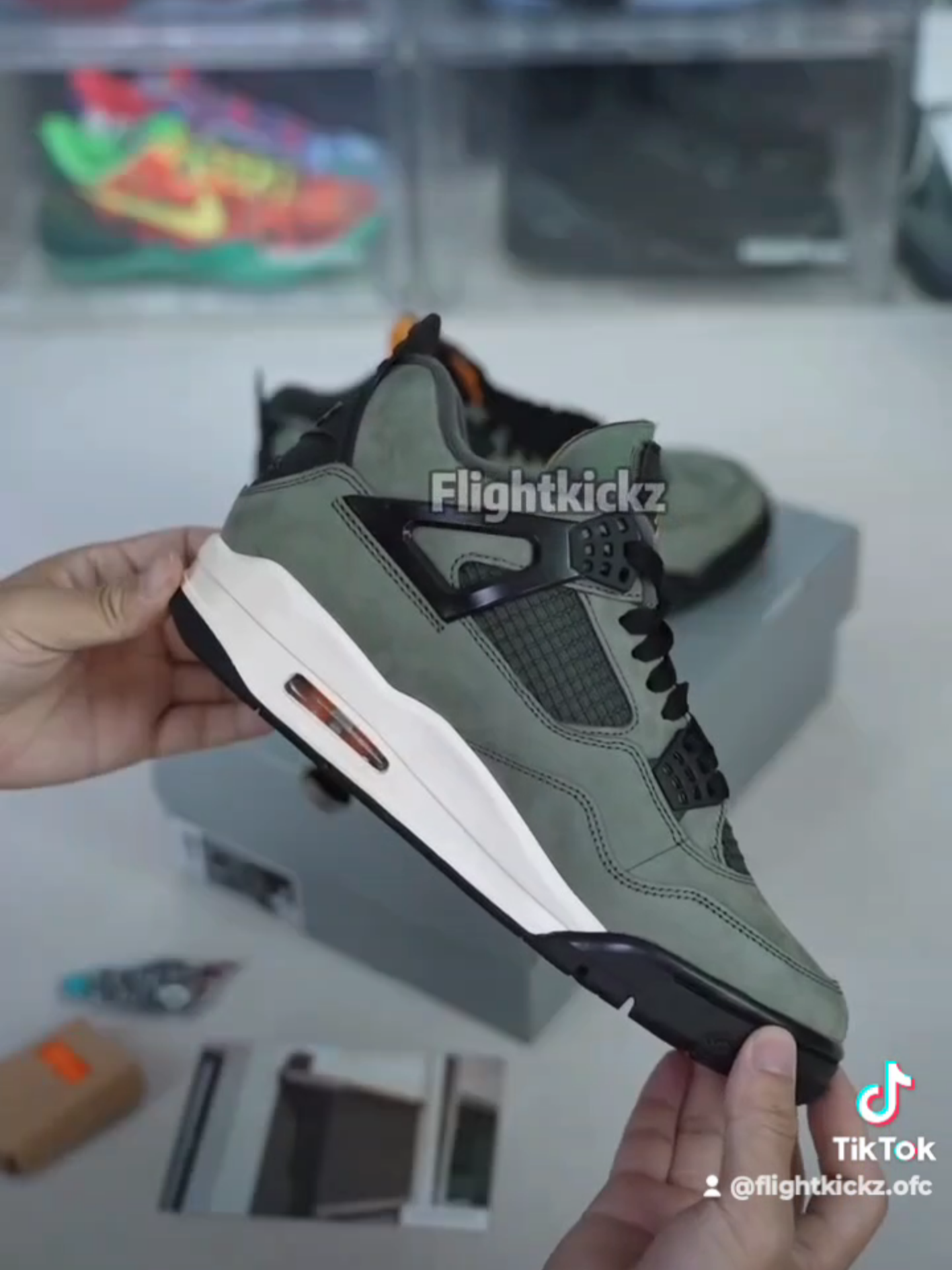 sneaker fire #jordansb #kickstagram #complexkicks #Jumpman #jordansdaily #Jordan4 #sneakerhead #whitecement #nikesb #rareair #cementgrey #rareair #aj3 #jordandepott #nikeairjordan #puremoney #jordanretro #nike #airjordan4 #jordan4sb #heatonfeetgang #sneakernews #navy #Union #aj4 #friendfamily #kicksonfire #airjordan4 #undefeatedkobe