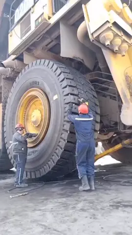 #machinery #heavymachinery #machine #usa #omg #foryou 