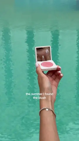 @Summer Fridays #ugc #ugccreator #contentcreator #beautyinfluencer 