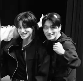 My girl#wooyoung #san #woosan #ateez #fyp #parati #greenscreen 