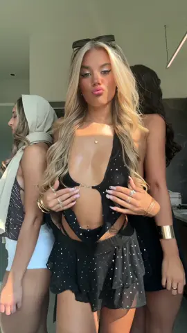 ITS RAVE DAYY🤩 #rave #fyp 