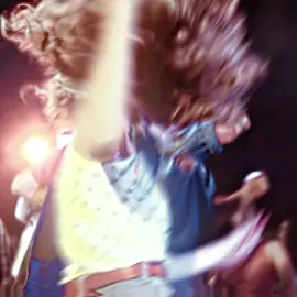 Glorybox - #elioperlman ||  dt: @xin //  #elioperlmanedit #timotheechalamet #timotheechalametedit #edit #edits #aftereffectsedit #fyp #cmbyn #cmbynedit #callmebyyourname ||  timothee chalamet cmbyn edit edits after effects 