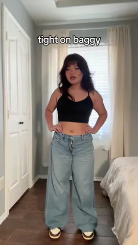that was my chronic outfit in 2019 before i figured out my style 😫