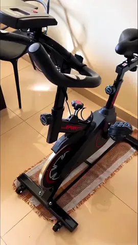 🚴‍♀️ Transforme seu corpo e sua saúde sem sair de casa! Com a Bicicleta Ergométrica Spinning Bike Mecânica 3kg Fitness, você treina quando quiser, queima calorias rápido e conquista pernas e glúteos definidos. 💪🔥 Preço acessível, qualidade garantida e resultados que vão te surpreender! Não espere mais… seu novo estilo de vida começa AGORA! 🏆 #FitnessEmCasa #TreinoSemDesculpas #SpinningBike #SaudeEBoaForma #BicicletaErgometrica 