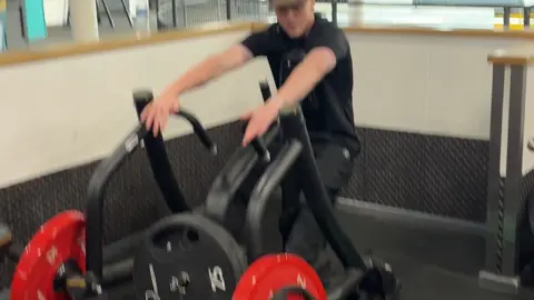 #GymTok #fyp #gym #grind 