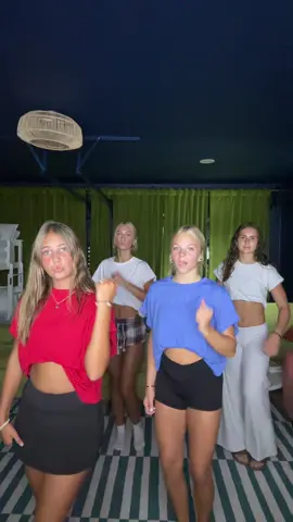 @eden rees @Baileigh..schultz #beachtrip #mygirls #fypシ゚viral #backtoschool #tan #Summer 