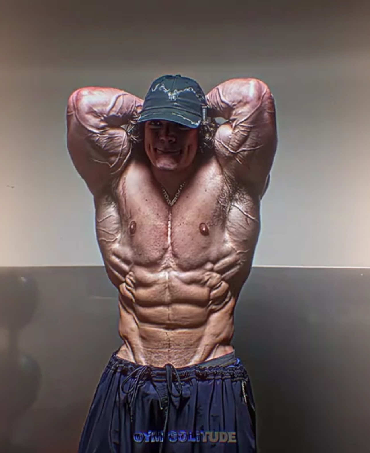 Sam Sulek 💀 #samsulek #samsulekeffect #GymTok #samsulekclips #gymmotivation #bodybuilding #samsulektalks #samsuleklifts #samsulekposing 