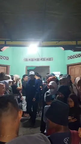 atii atii to salll😫😭😍 #isal #faisal #gwsm #gwsmlovers👹 #xybca #promomakanmerdeka @فيصل 