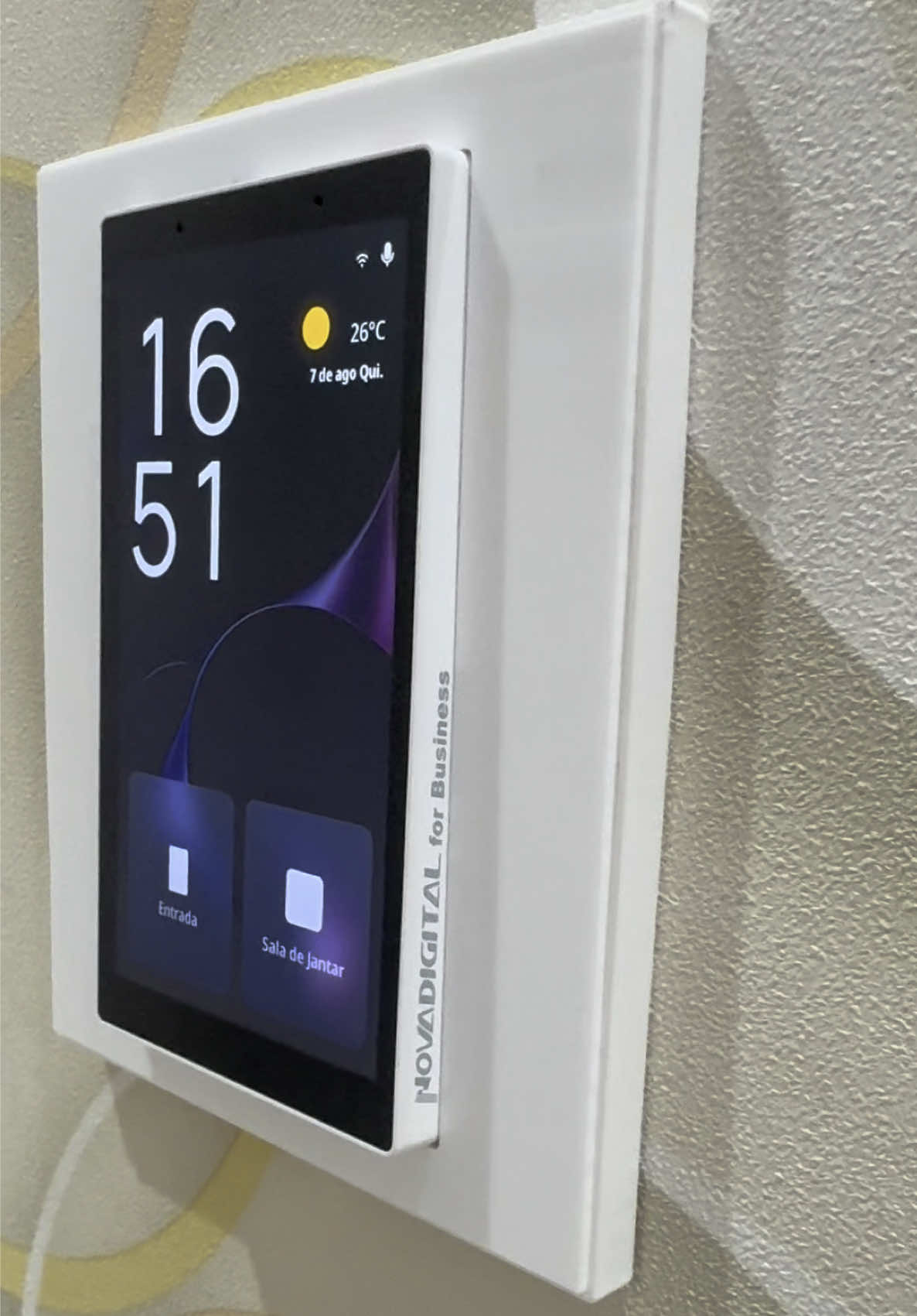 ✨ O queridinho da minha casa! Esse painel central inteligente controla TUDO: luzes, ar-condicionado, TV e muito mais… E já vem com Alexa embutida 😍 Tecnologia e praticidade em um só toque! 💬 Gostou? Comenta “EU QUERO” que eu te envio o link! 💌 #foryou #CasaInteligente #Alexa #SmartHome #AutomacaoResidencial #CasaAutomatizada #DicaDeCasa       