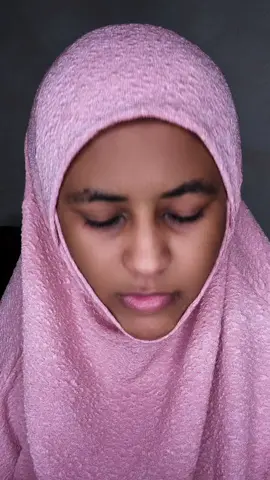 Gaskiya baku kyauta mana wlh 🤨😒#meerahshuaib🦋 #daceasoyayya🙈🤍 #mrsA💦✨ #MrsB🔥 