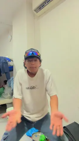 #creatorsearchinsights #personalperformance #nepuaemuser🇳🇵🇦🇪 #fyp #trendingsong #keepsupporting 