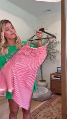 Mandatory fun at its picnic finest 👌