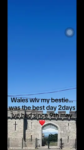 #Wales #OnTour #sunseaandsand 