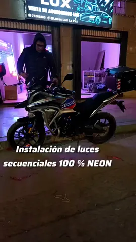 lucen neón secuencial #led #lucesled #motocicletas #motosled #bolivia🇧🇴 #lapaz_bolivia🇧🇴 #upea 