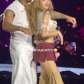 the way lisa flirts WTF LISAAA?!😭 that should be me!! #blackpink #lisa #fyp 