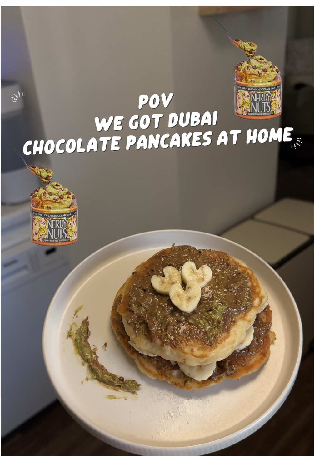 yallll, just ate these and craving them already again 🤤 #ihopdubaipancakes #dubaichocolate #dubaichocolatepancakes #nerdynuts #pancakes 