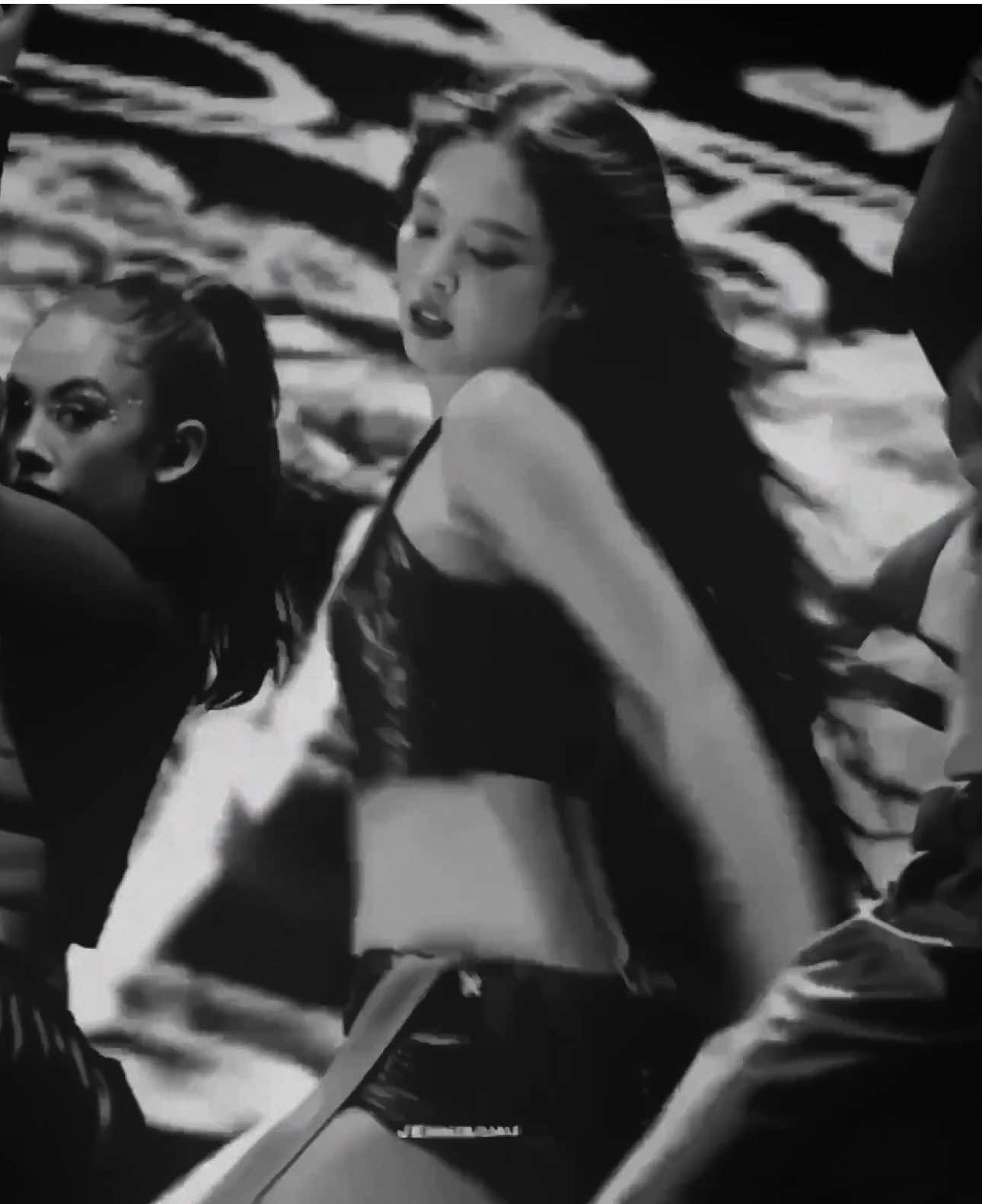 still listening to ruby everyday // #jennie #jennieblackpink #blackpink #rari01h #fyp //  [Jennie Dark Edit] 