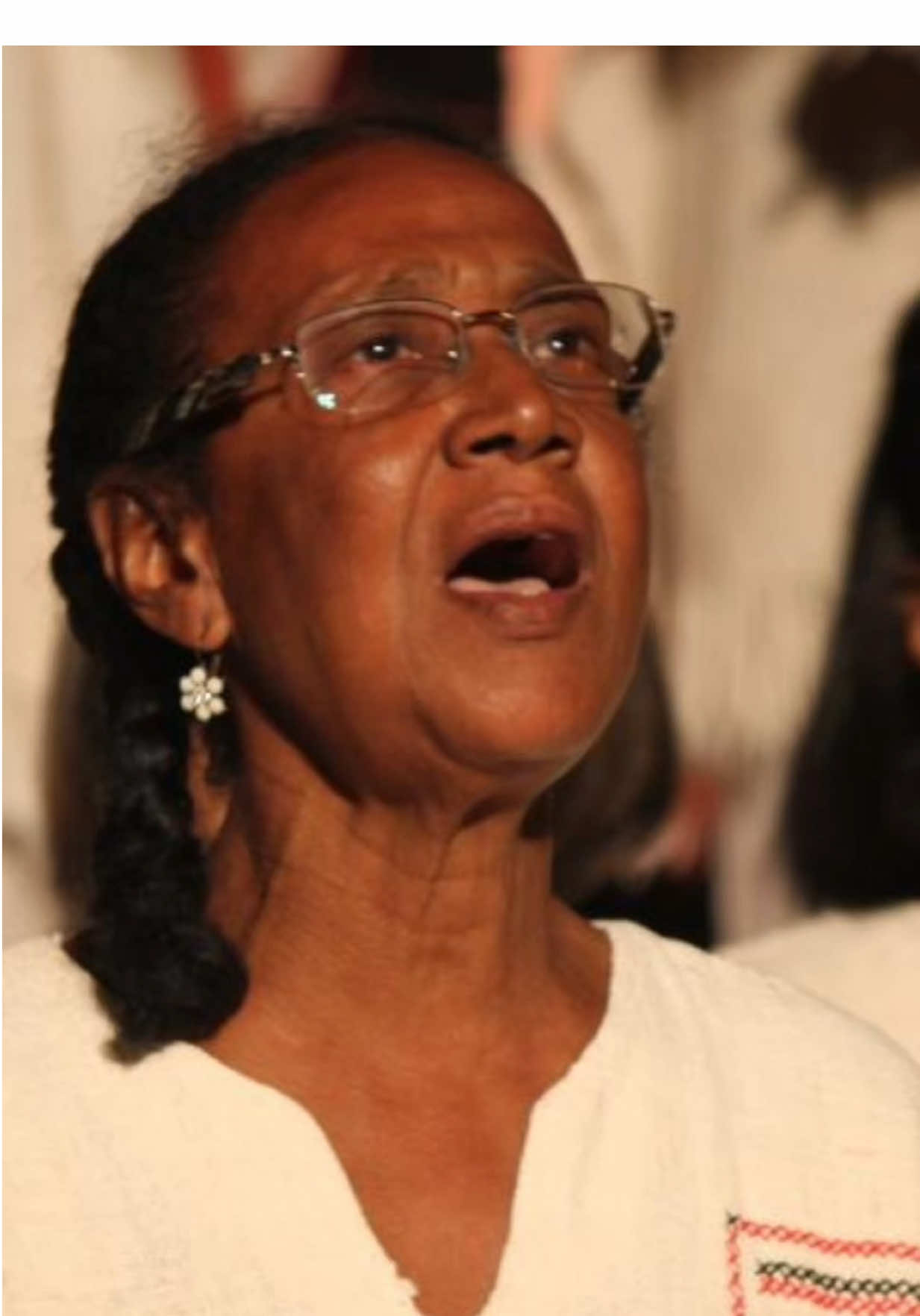 A nossa maior riqueza é essa aqui! ❤️🤏🏼 O Coral Trovadores do Vale celebra hoje 55 anos de história, cantando, contando e encantando Araçuaí e todo o povo do nosso Jequitinhonha.  Viva a arte e a cultura do Vale!🌵 Viva os nossos Trovadores do Vale!❤️ 🎥 Vanderlei Timóteo #ValeDoJequitinhonha #Araçuaí #Kiau