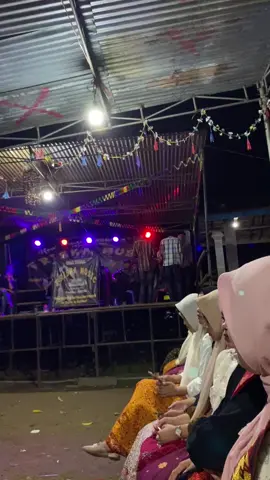 Lirikan matamu 🎤🎻🪕 #orkeslampung #bangkunat_pesisirbarat #viraltiktok #pengalamanpertama #fyppppppppppppppppppppppp #mekhanailampung #lampungpride #lewatberanda #fyppppppppppppppppppppppp #fypシ 