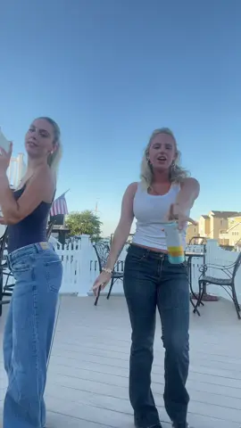BFF 🦋