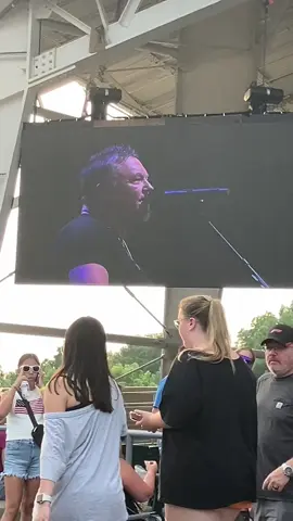 Loved seeing you guys for my first concert 💕 @Edwin McCain 