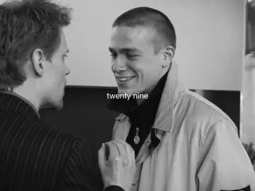 #CHARLIEHUNNAM | what a fit FIT man #petedunham #greenstreethooligans #charliehunnamedit #fyp 