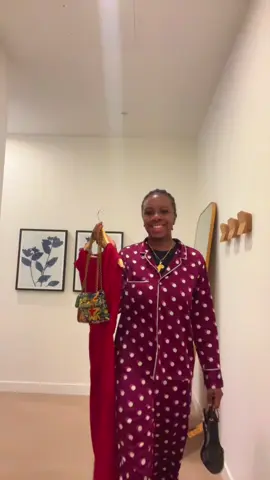 I like red #fyp #weddingguestoutfit #transitionchallenge #bridetok 