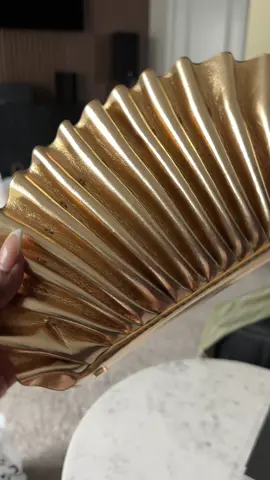 The way I love this clutch @Macy’s #fyp #foryoupage 