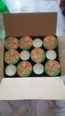 CÓ XÚC XÍCH TRONG LY - Thùng 24 lý mì Yes Mom tôm chua cay,79.2gram/ly#mily #miyesmom #miyesmomtomchuacay .