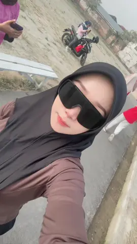 silauuu#kacamatajoging #joging 