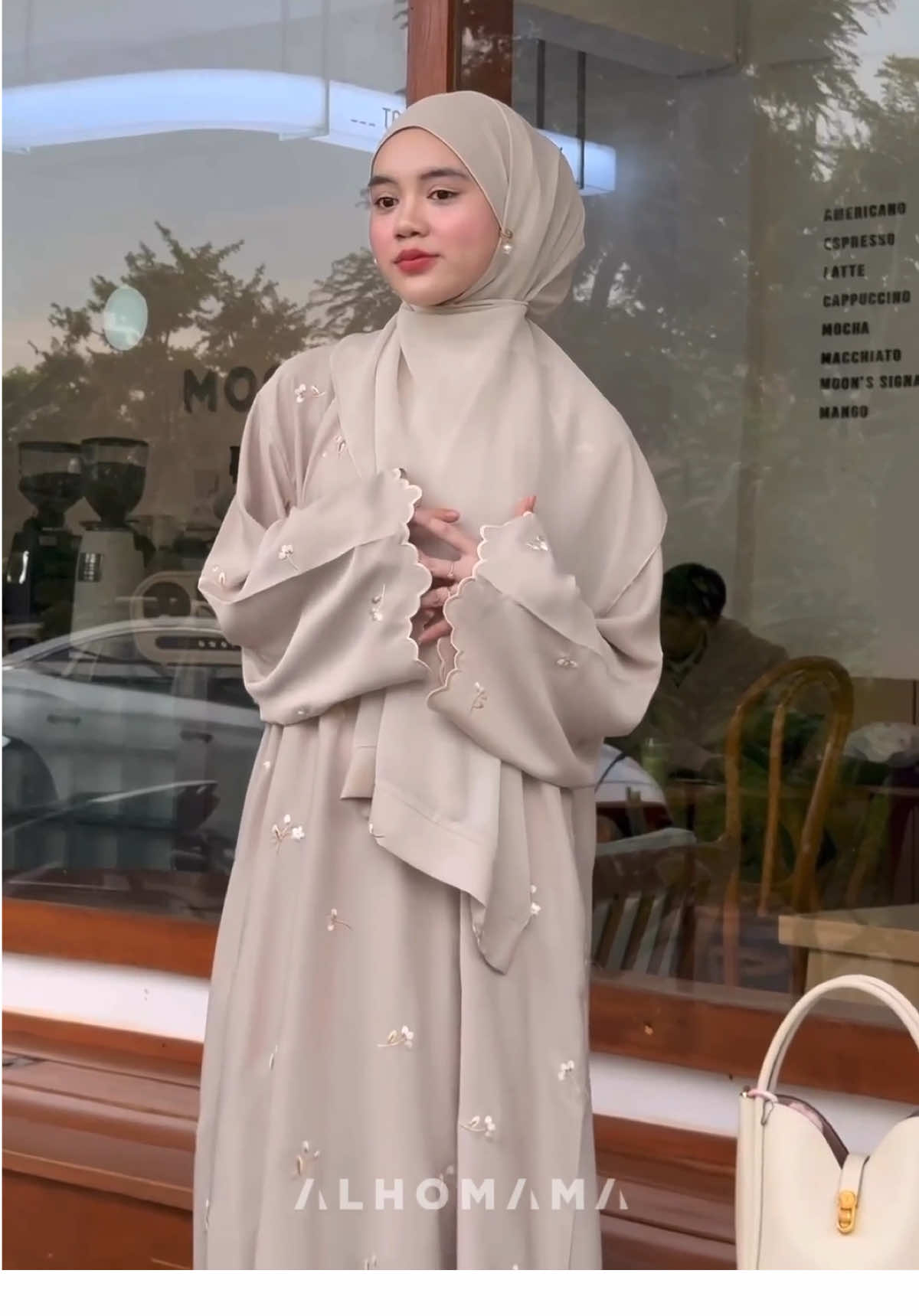 Replying to @belony abaya mudawamah sayangg, keranjang kuningnyaa sudan mican sematkan yaa 🤗