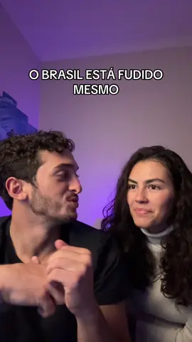 A economia do brasil comparada com os USA, pelomenos a gente tem SUS #vivaosus 