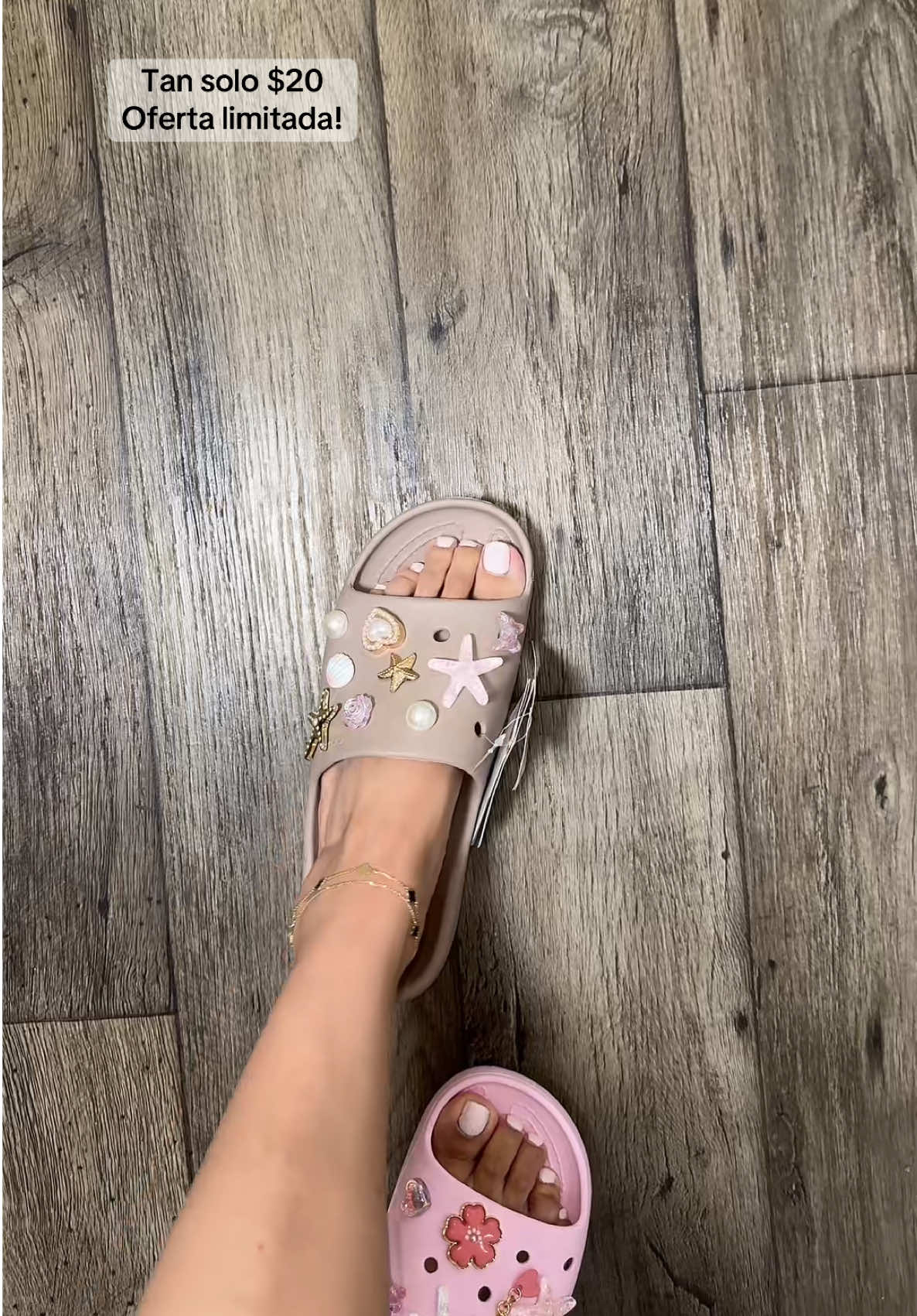 Sandalias clásicas de crocs #CrocsSuperBrandDay #CrocsSBD #CrocsFirstDayFit #backtoschool 