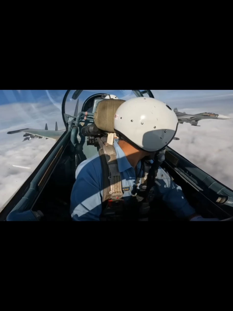 #A80 #su30mk2 #KQNDVN #kqndvn✈️🇻🇳 #🇻🇳🇻🇳🇻🇳🇻🇳 #qdndvn #airforce #pilot #fighterjet #virals #trending #avation #world 