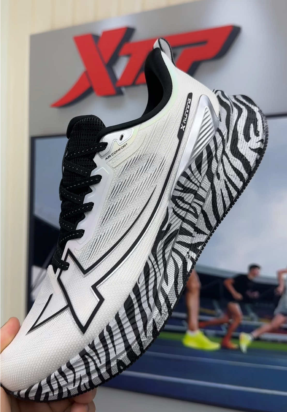 Ace-XTEP 2000km 3.0. 🦓🦓🦓In The Live!!! #xtep #xtepcrushbrandday #xperiencedifferent #ringan #Running #daily 