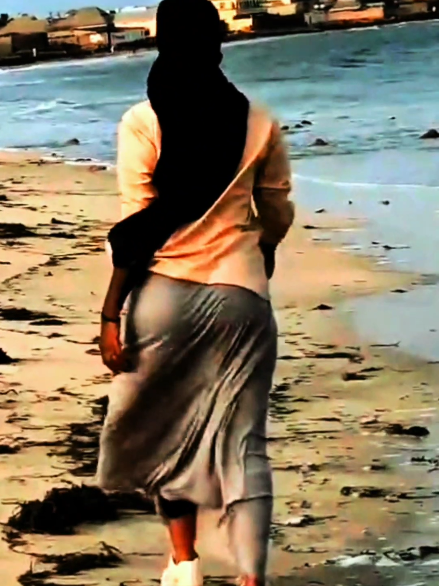 #CapCut || sacadu wa imisadi ⌚️ 🤪 #somalitiktok #fyp #viral #bellamavio #blackproduction26 #kenyantiktok🇰🇪 