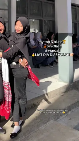 HEIII HEII LOOK AT ME🙋🏻‍♀️🙇🏻‍♀️ #fyp #foryou #foryoupage #trending #trend #4u #fyppppppppppppppppppppppp #xyzbca #masukberanda #sma #crush #notice #aku #dong 