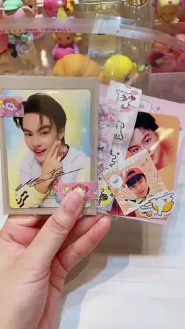 ขอบคุณที่รับพี่มาร์คไปดูแลนะคะ แอคนี้ไม่มีแพคเล่นน้ากลัวการ์ดเป็นรอย #แพคการ์ด #busbecauseofyouishine #marckris #บัส #ฟีดดดシ 
