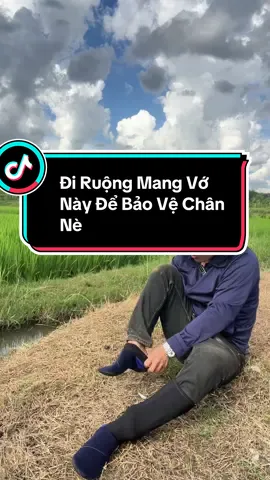 Vớ Đi Ruộng Này Giúp Bảo Vệ Chân Nè#thanh47vlog #lamvuon #trongcay #vodiruong 