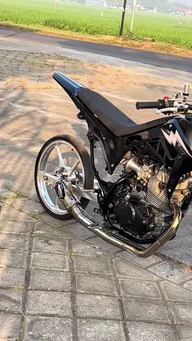 Melu🤪 #stellagank #crfherex #crfherexstyle #supermotoherex #supermotoherexstyle #surex #fyp #fypシ #lewatberandafyp 