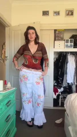 Is this a fit? Be honest. Yes I will always wear a fit to run errands 