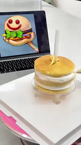 Whose hamburger is it? Do you know? #fyp #foryoupage #cutecake #cakedecorating #cartooncake #cakeforkids 