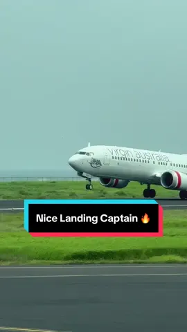 Nice Landing Captain 👏🏻 #pilot #pilotsoftiktok #aviation #landing #boeing 