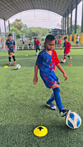 #AMAcademy #ฟุตบอล #football #โค้ชอาดัมสอนฟุตบอลหาดใหญ่ #fyp #เทรนด์วันนี้້ 